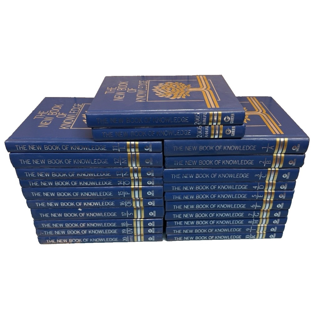 The New Book Of Knowledge Complete Encyclopedia  A-Z Grolier & 2 Annual Editions